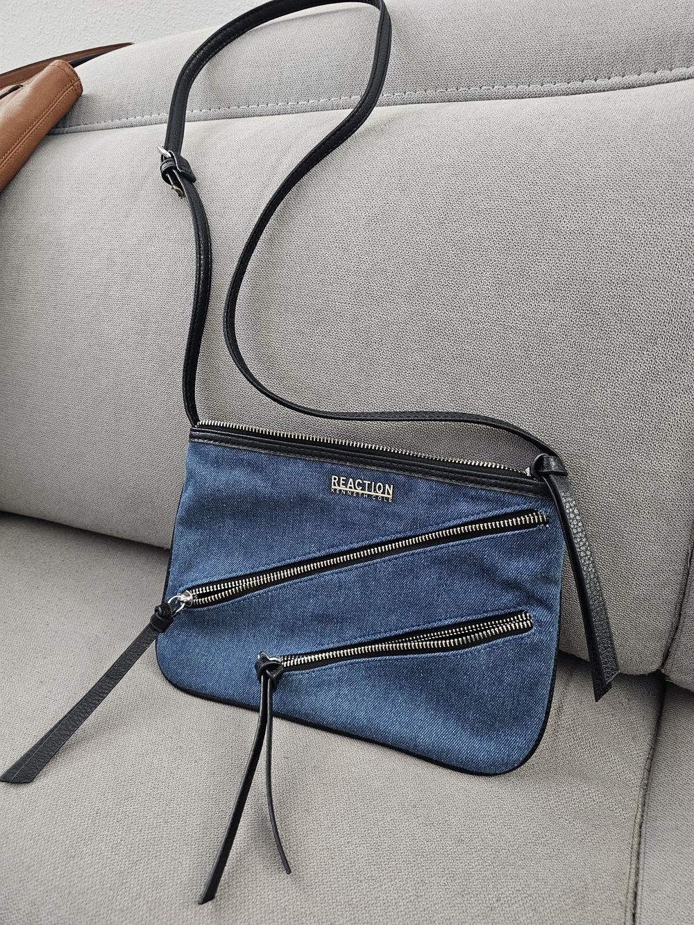 Kenneth Cole Reaction Blue Denim Crossbody with Black Strap